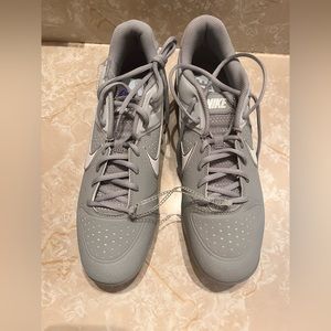 Nike basseball cleats